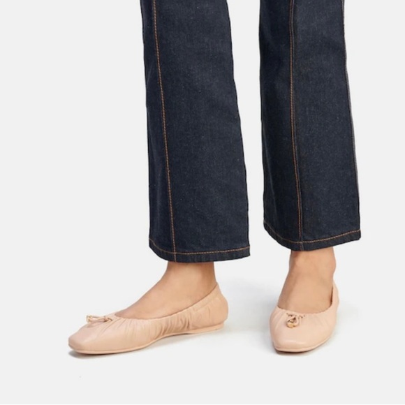 🛎️ Clearance NWT Coach Eleanor Flat - Picture 3 of 11